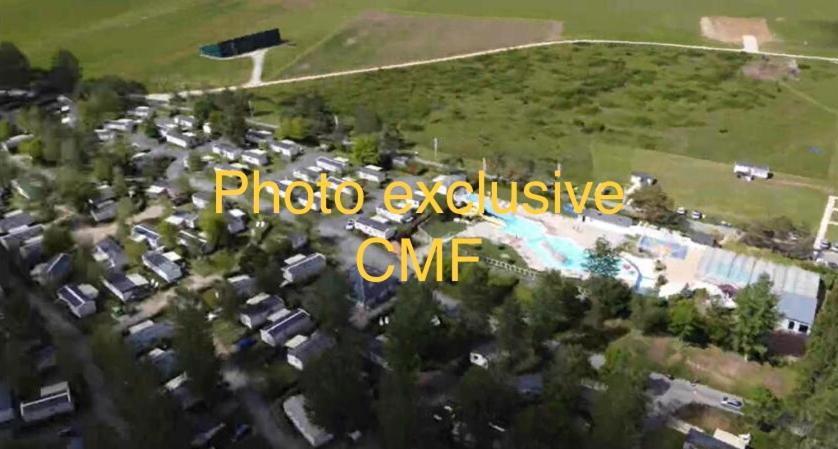 فندق Camping -Domaine De Dugny أونزاين المظهر الخارجي الصورة