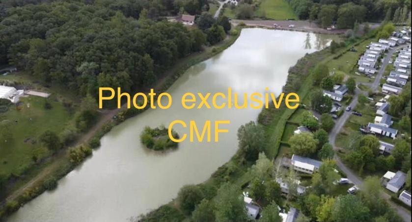 فندق Camping -Domaine De Dugny أونزاين المظهر الخارجي الصورة